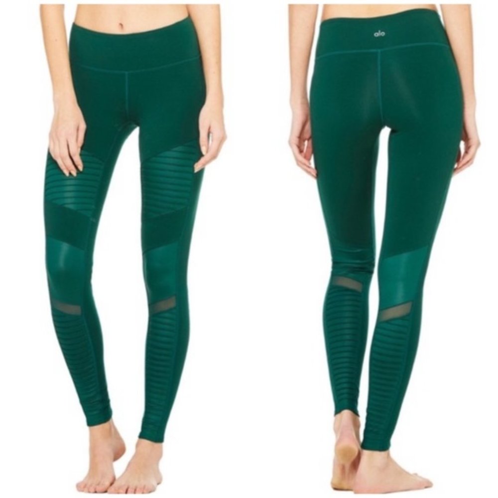 ALO Yoga Moto Leggings in Evermint Green